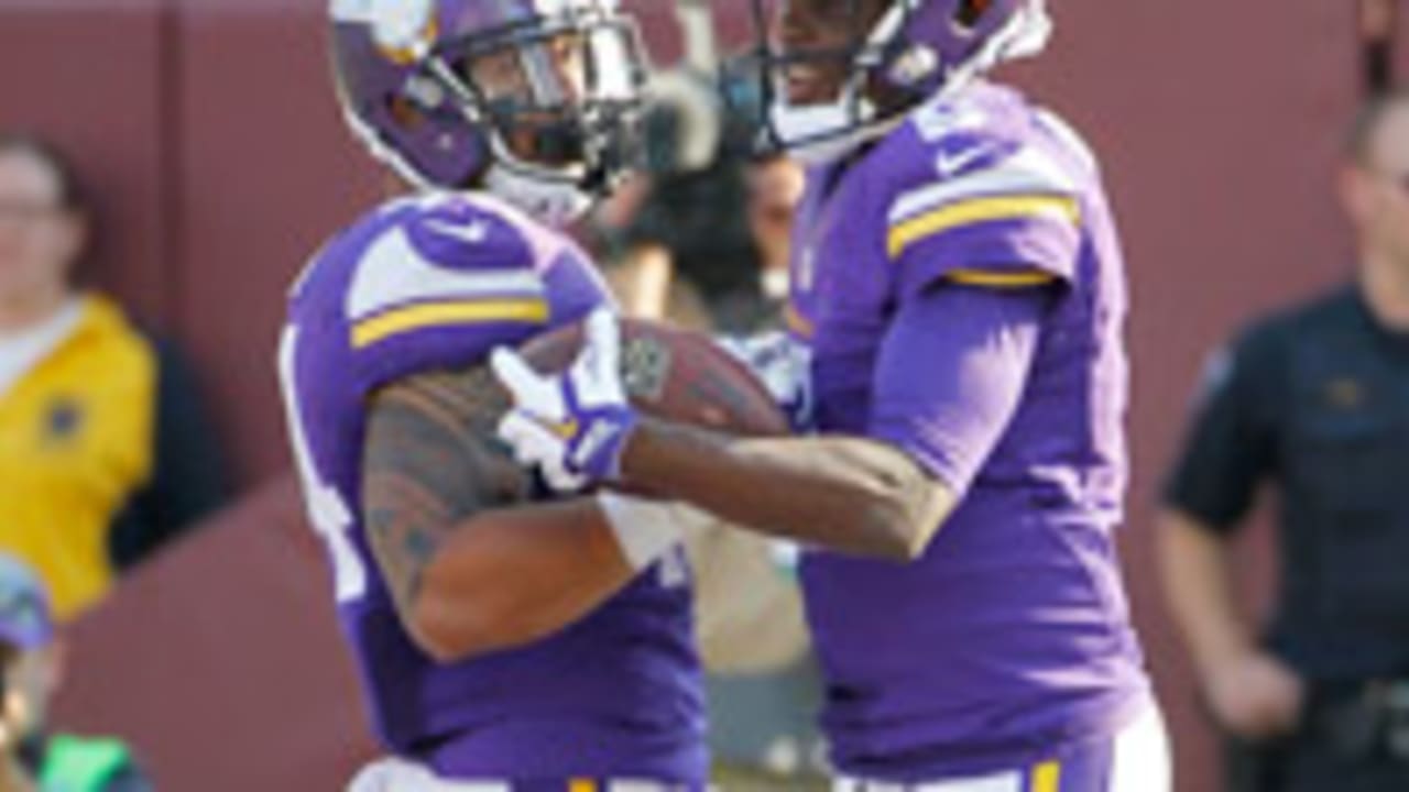 Teddy-Bridgewater-sl-092814-2.jpg