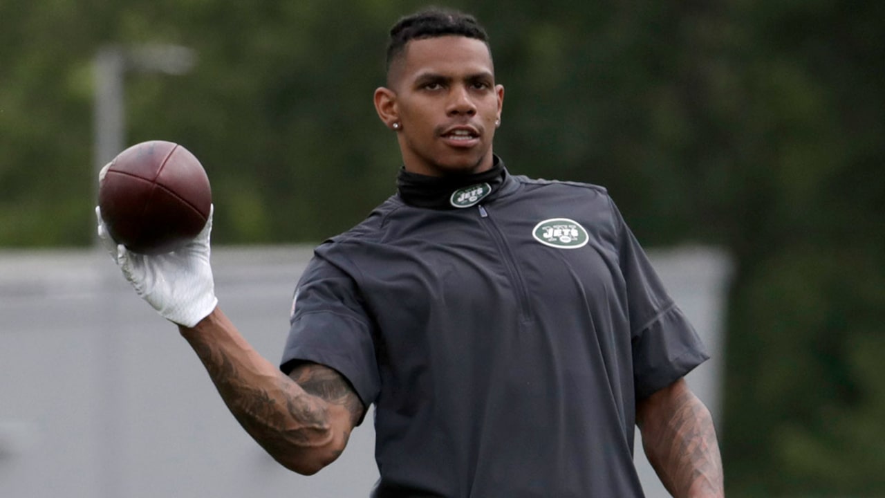 Terrelle Pryor underwent minor procedure on foot