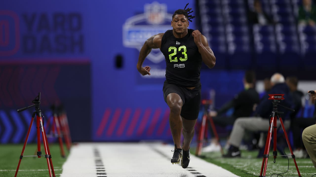 Running back Isiah Pacheco runs 40yard dash at 2022 combine