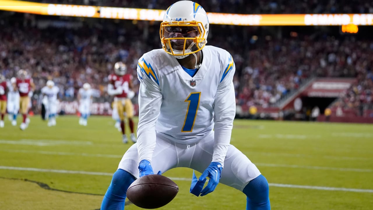 Can't-Miss Play: Tipped-ball TD! Los Angeles Chargers wide receiver Joshua  Palmer's 30-yard score is miraculous