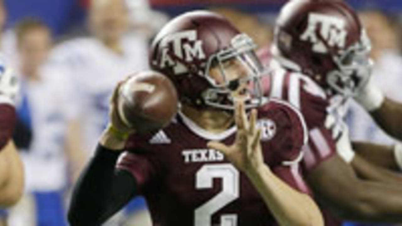 Johnny-Manziel-sl-123113-3.jpg