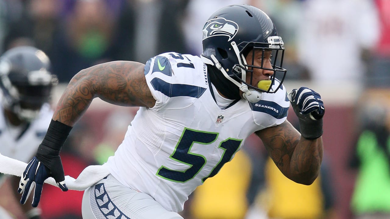 Bruce Irvin might accept less money to remain with Seahawks