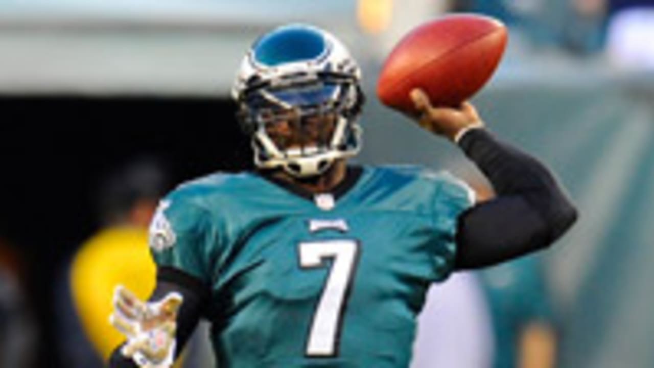 michael-vick-121112-spot.jpg