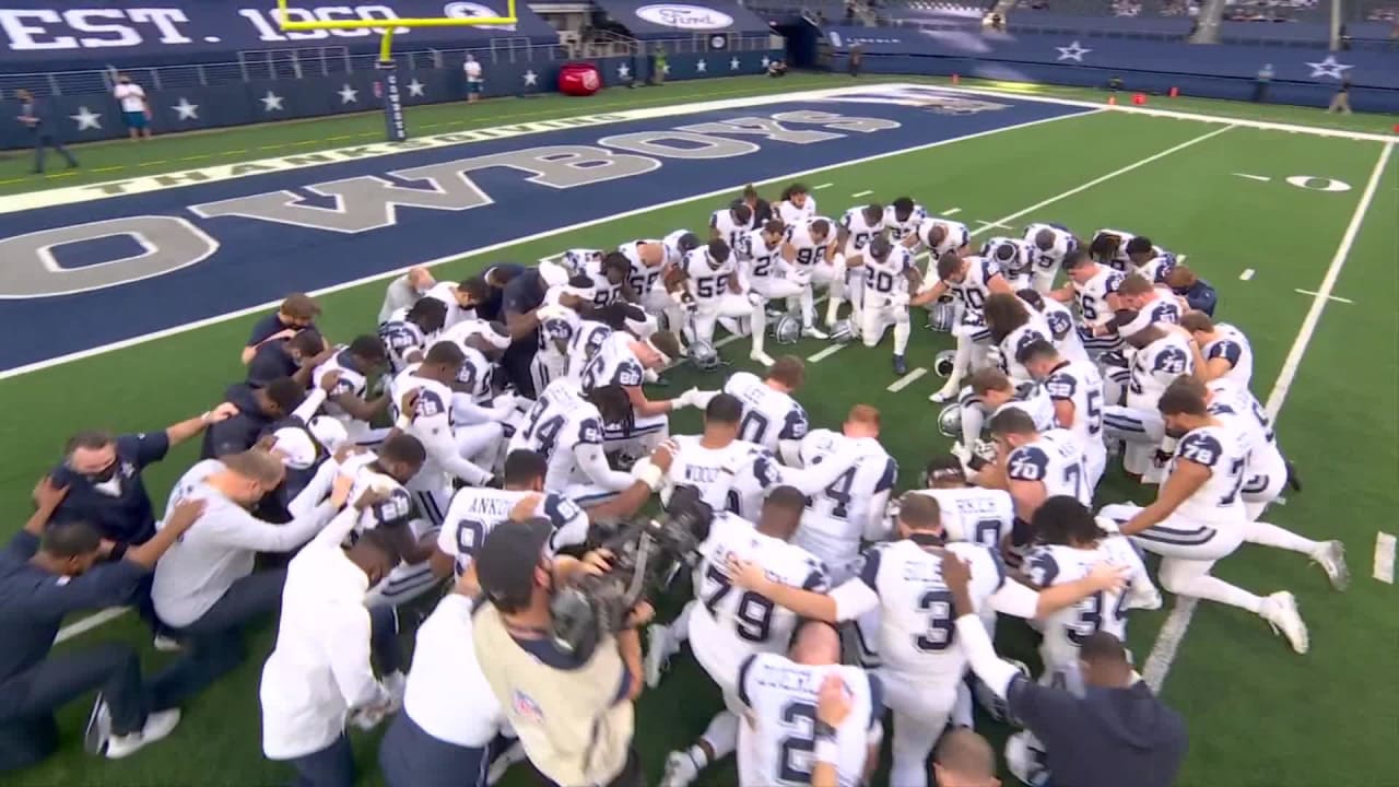 Dallas Cowboys hold pregame prayer for coach Markus Paul