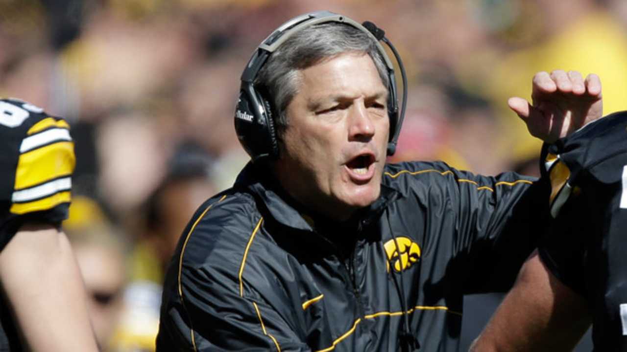 Kirk-Ferentz-tos-130724.jpg