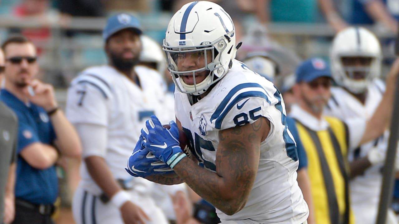 ebron-181204-sl.jpg