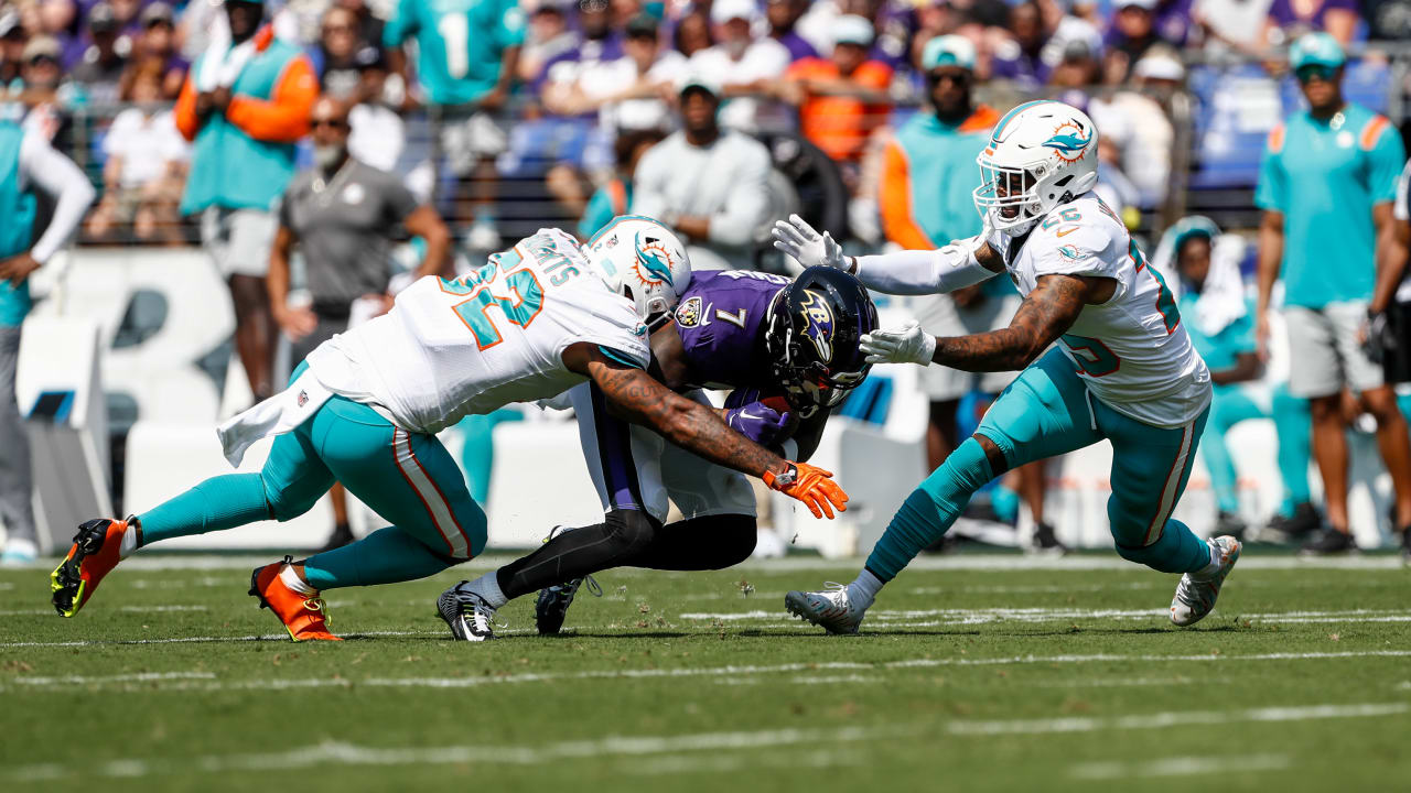 Can T Miss Play Miami Dolphins End Baltimore Ravens Play Drive With Fumble Takeaway