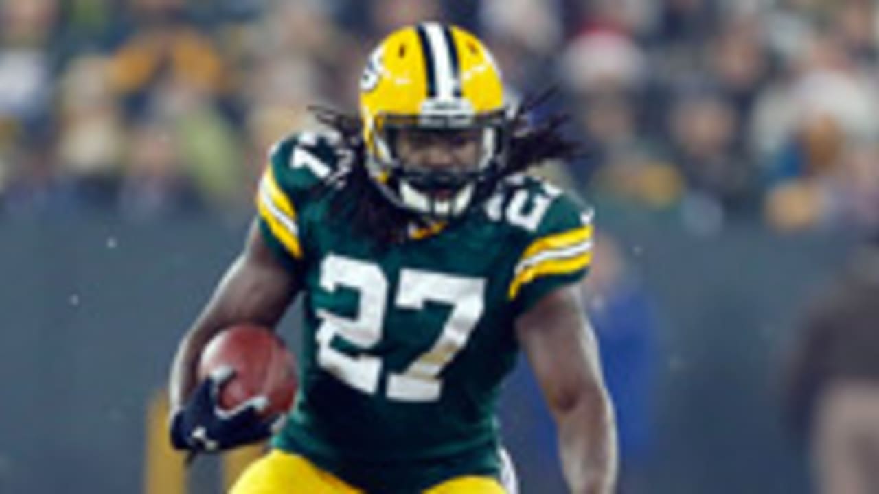 Eddie Lacy 'very blind,' but refuses to use goggles