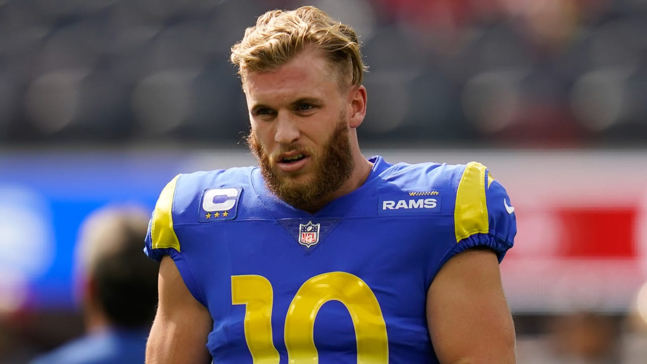 Cooper Kupp goes down with right ankle injury vs. Cardinals