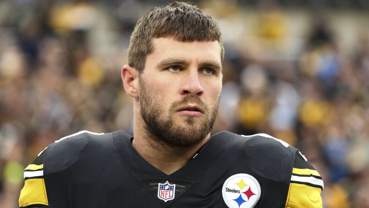 Steelers' TJ Watt practices, says knee is OK after cut block