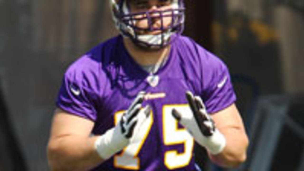 matt-kalil-SPOT_120725.jpg