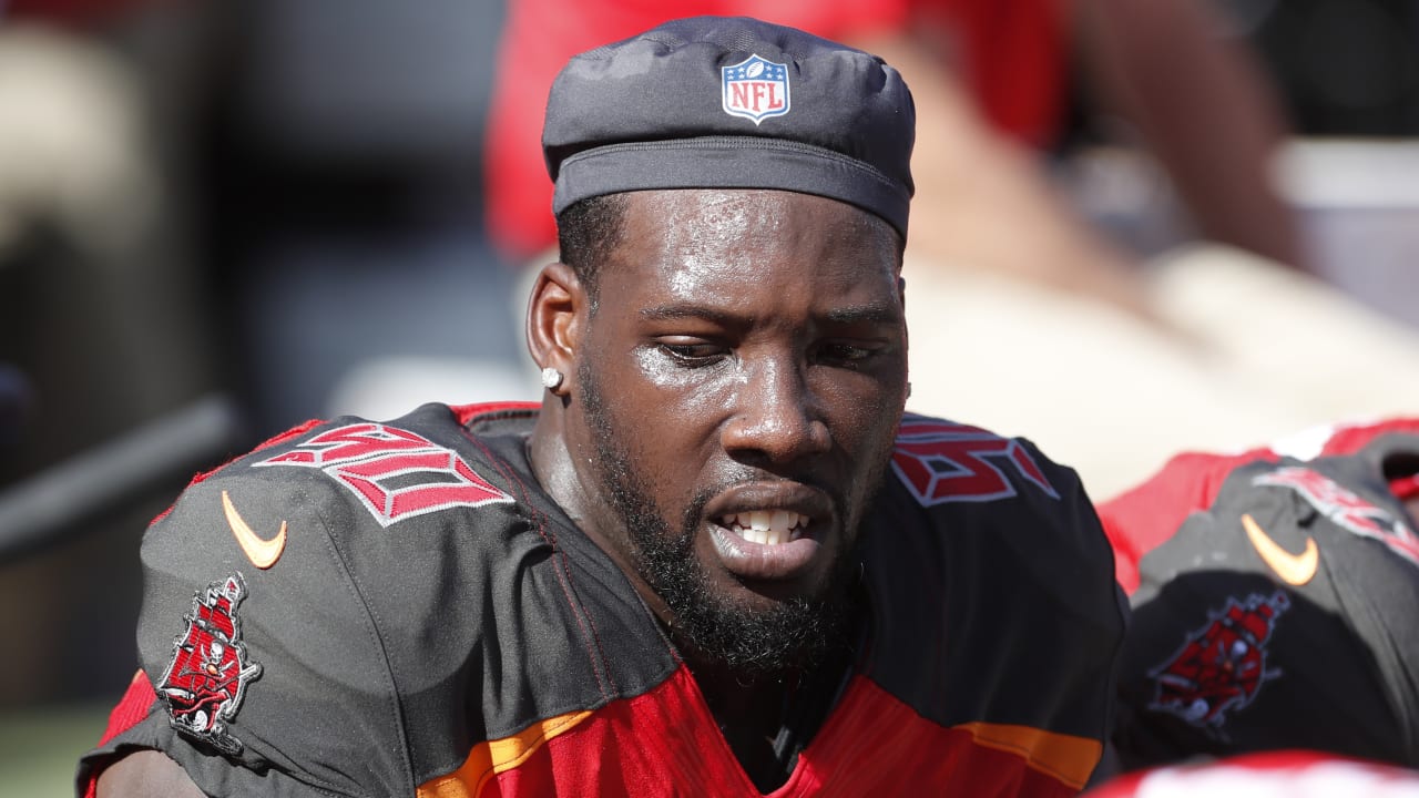 Tampa Bay Buccaneers' Jason Pierre-Paul suffers fractured neck in