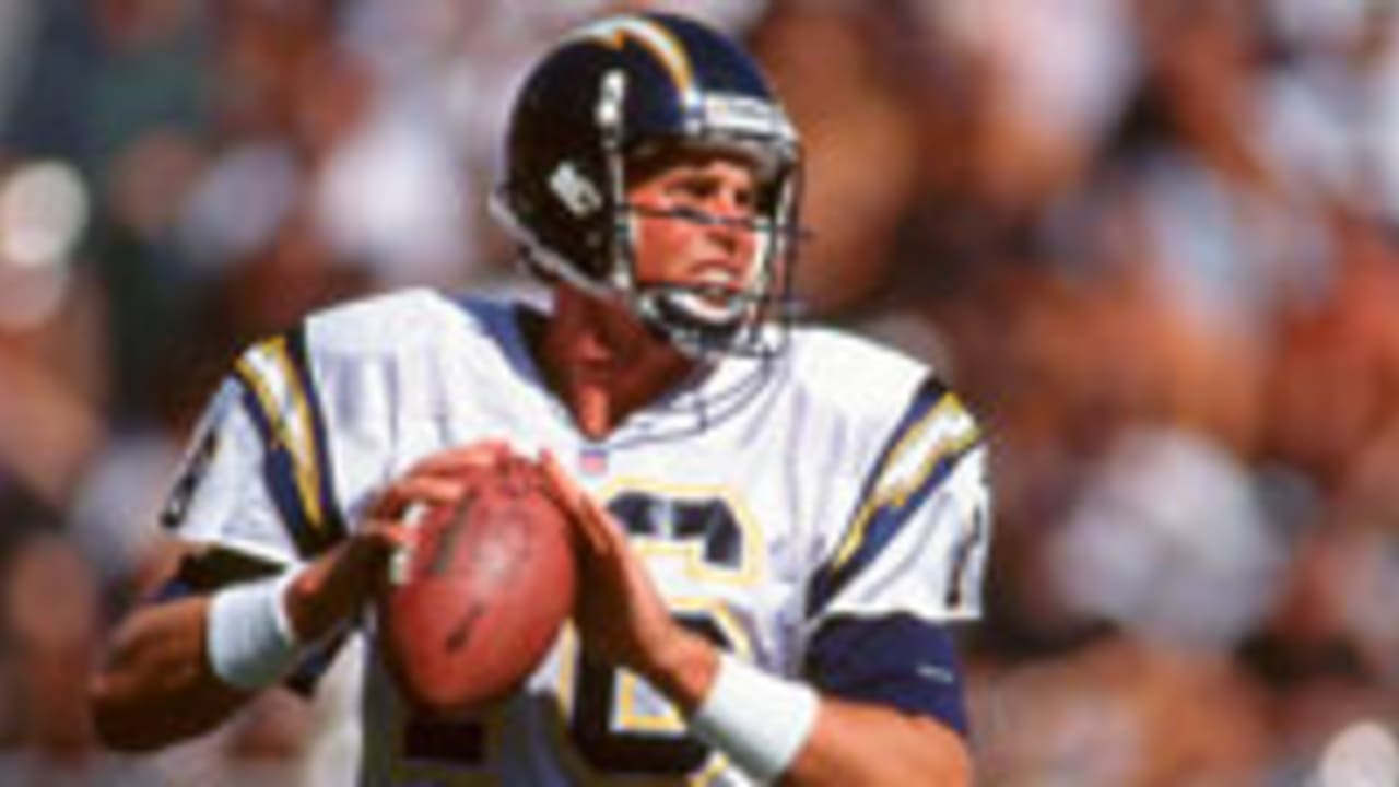 Dan Fouts of the San Diego Chargers drops back to pass against the