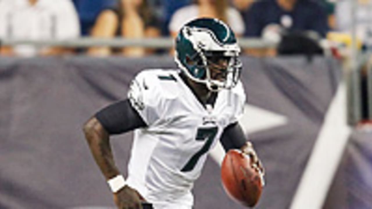 Michael-Vick-120826-Spot.jpg