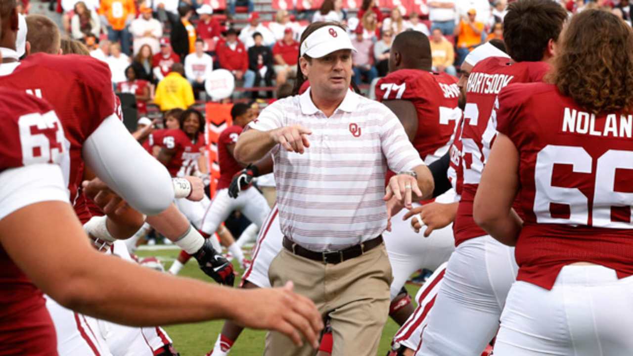 Stoops-Bob-140918-TOS.jpg