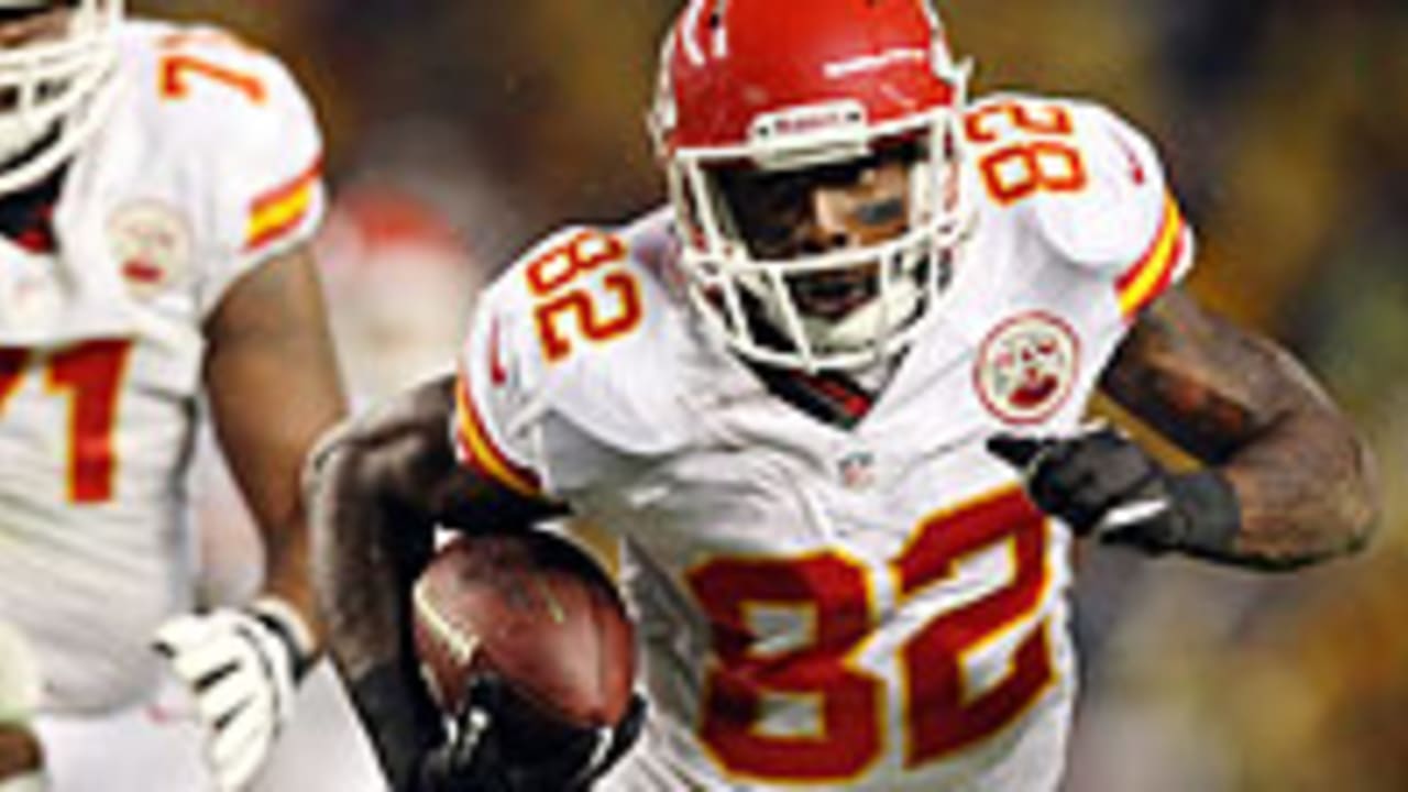 dwayne-bowe-130219-Spot.jpg