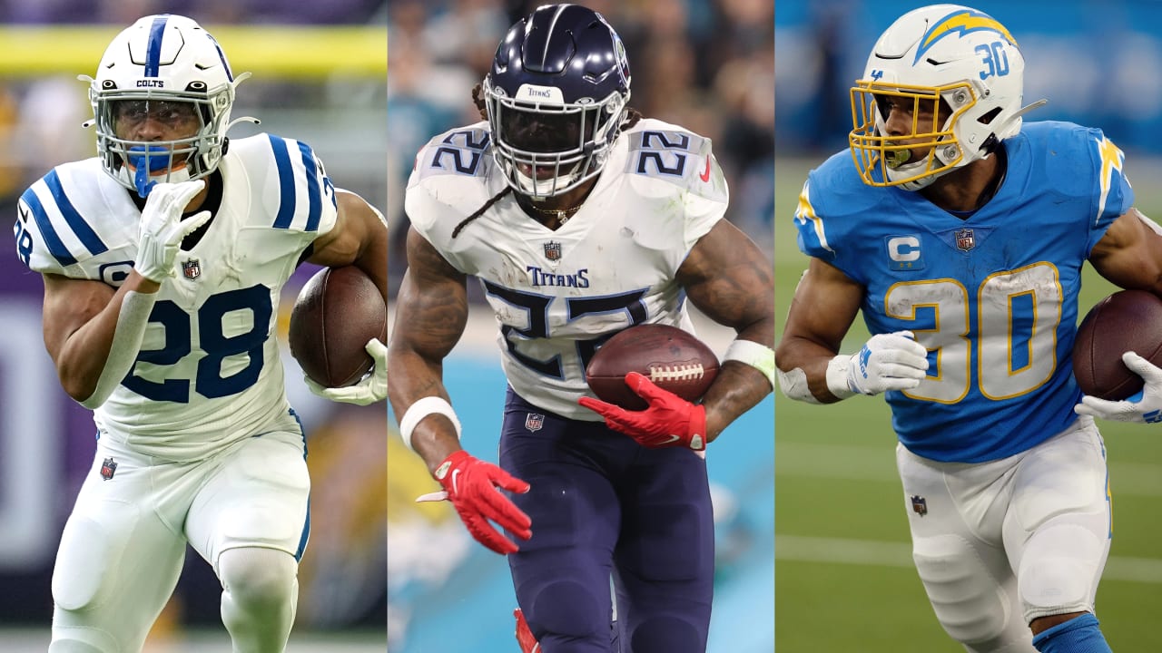 Colts' Jonathan Taylor, Titans' Derrick Henry among RBs reacting to lack of  deals at franchise tag deadline
