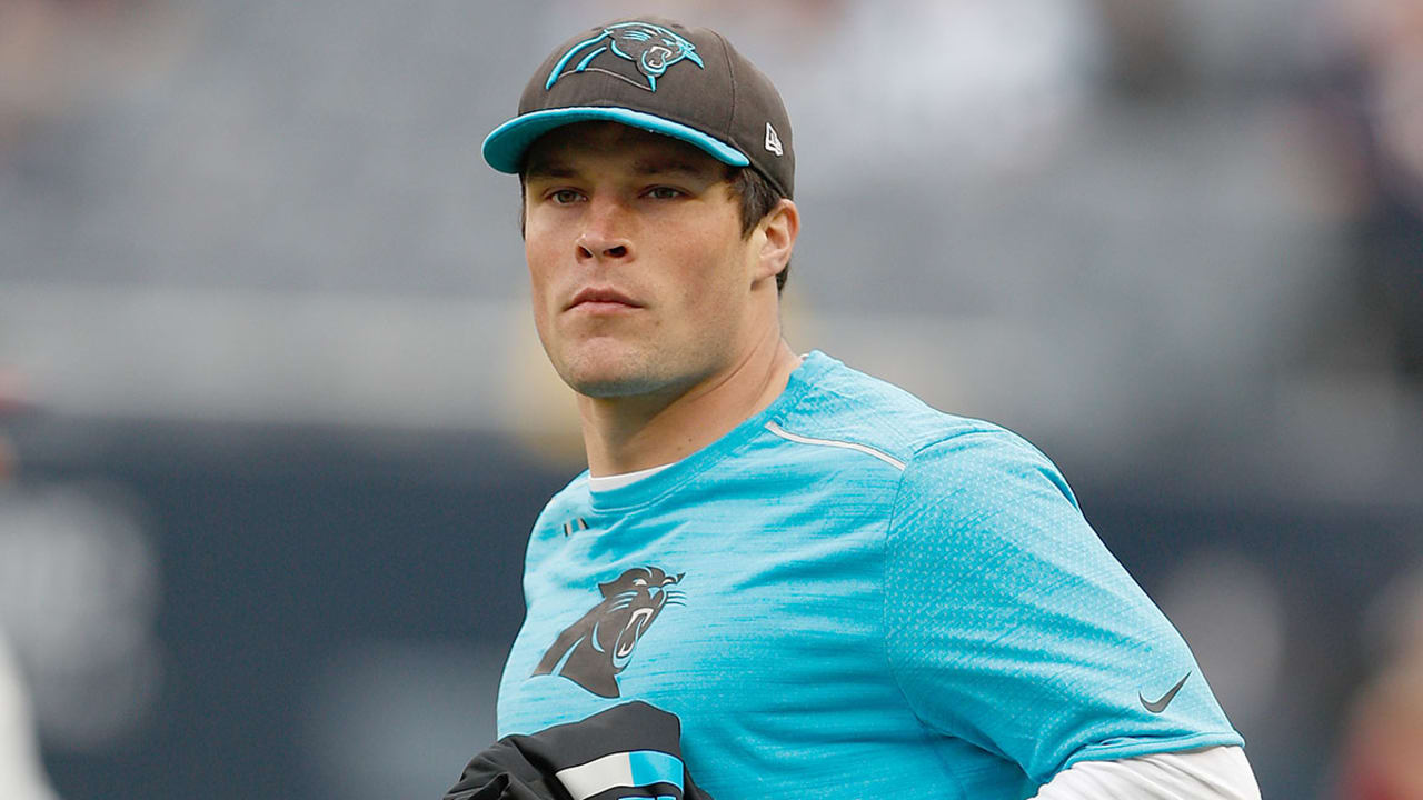 kuechly-171025-sl.jpg