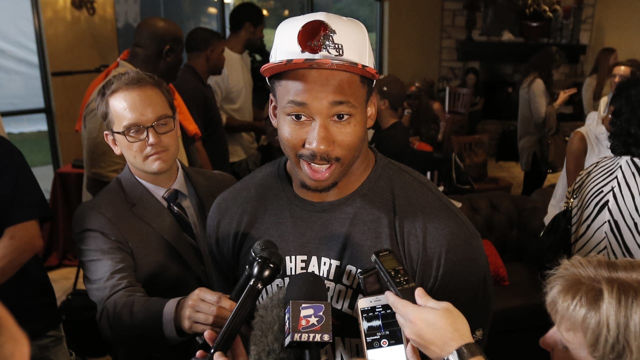 myles-garrett-042817