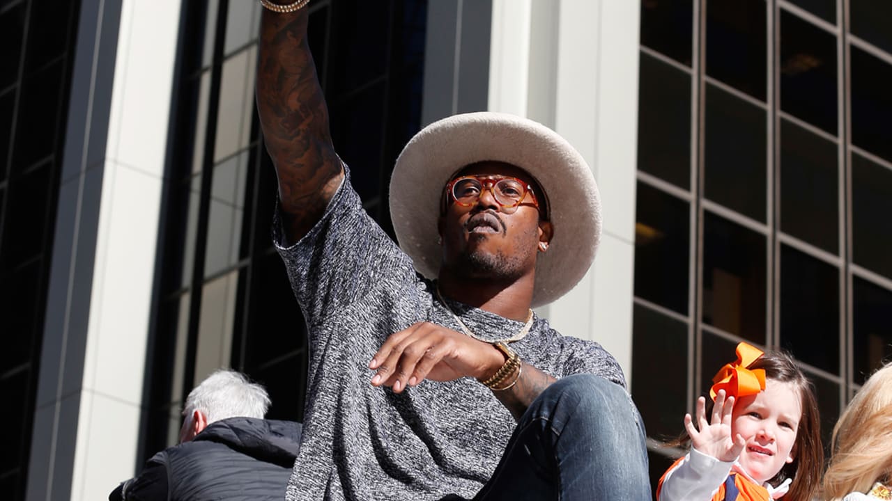 Von-Miller-1602309-Spot.jpg