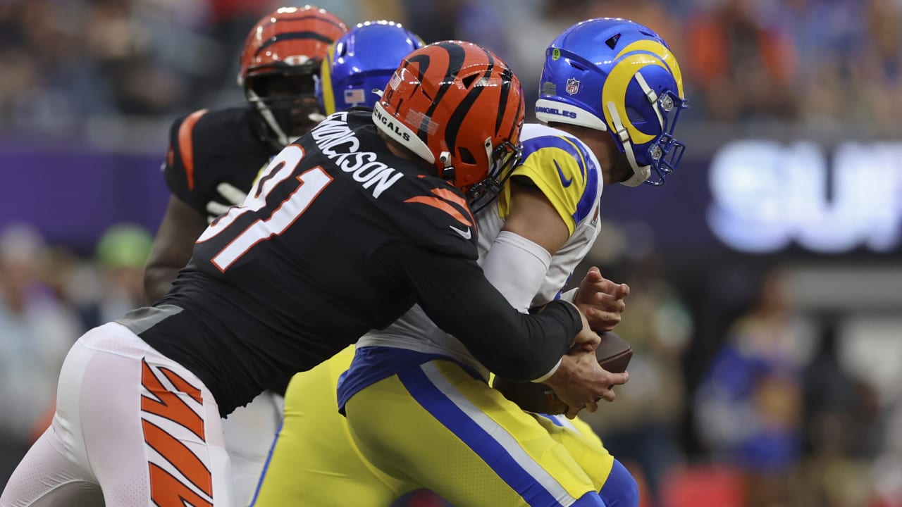 Cincinnati Bengals defensive end Trey Hendrickson surges off edge for