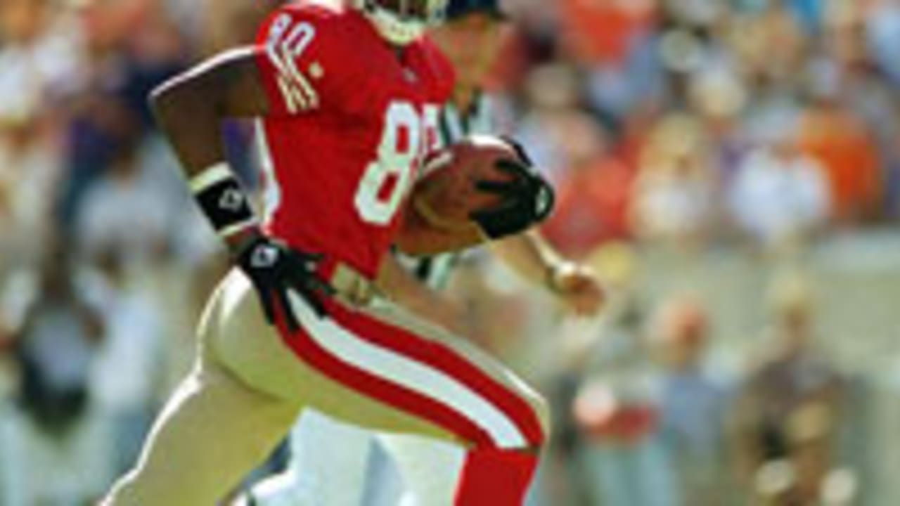 Oakland Raiders wide receiver Randy Moss (18) misses a pass