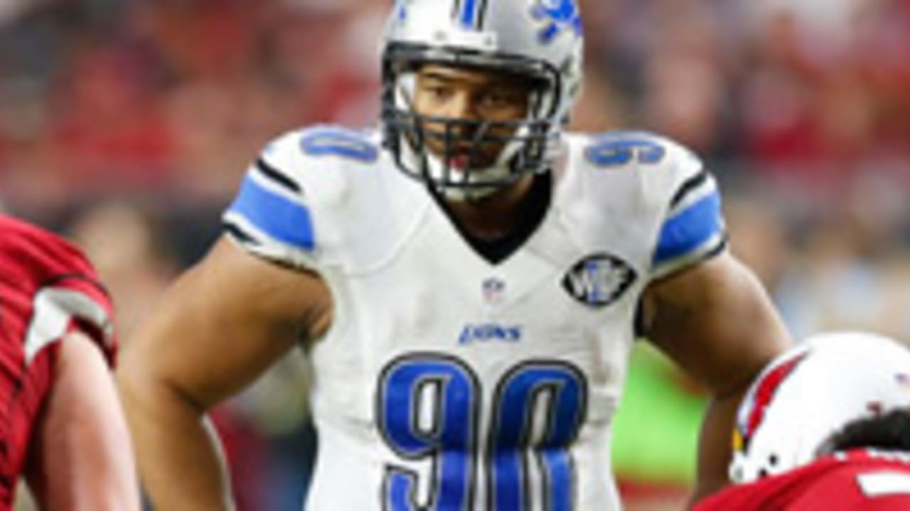 Ndamukong Suh suspended for Detroit Lions' playoff game against