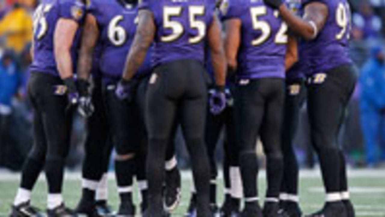 Baltimore Ravens - Haloti Ngata & Terrell Suggs walk out for the