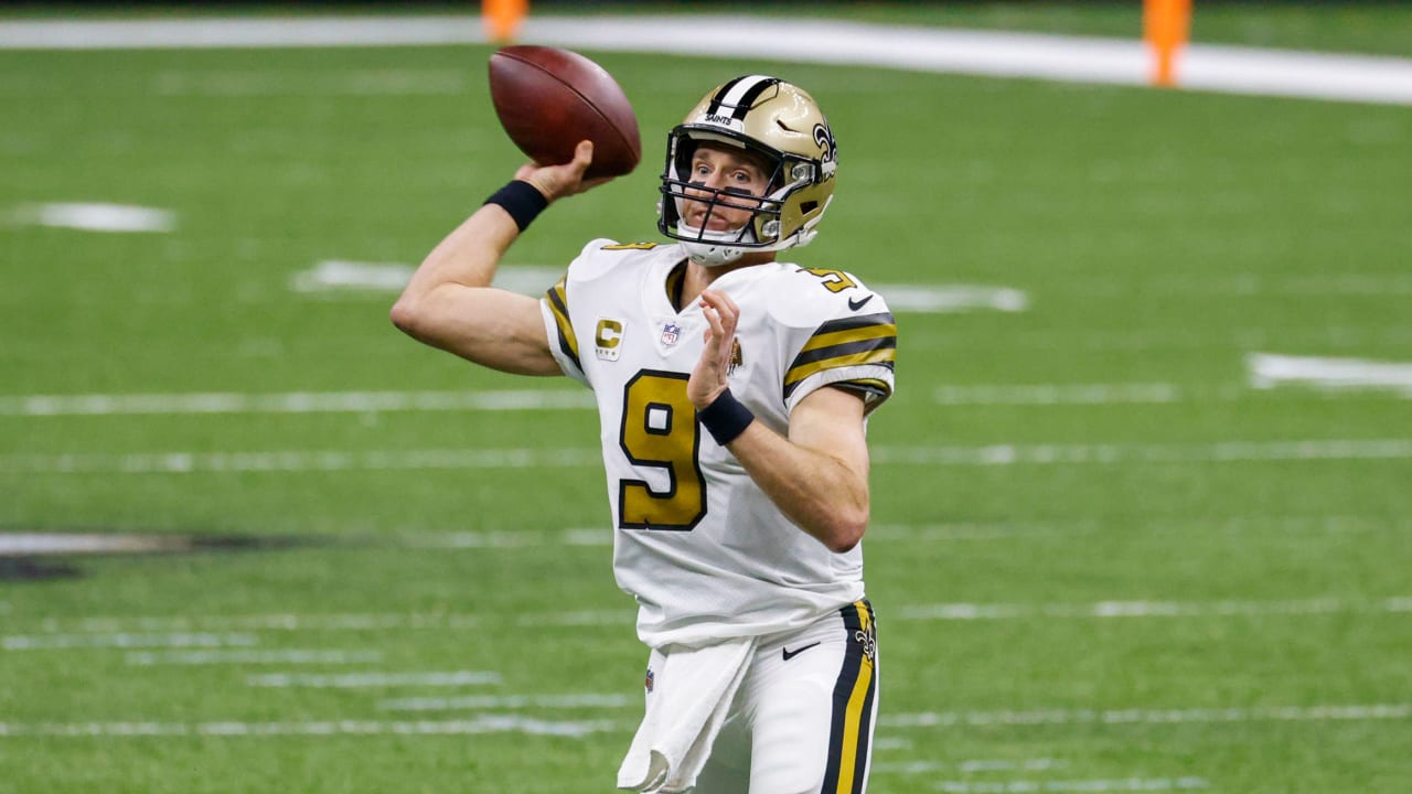 Drew Brees becomes first QB in NFL history to reach 75,000 passing yards