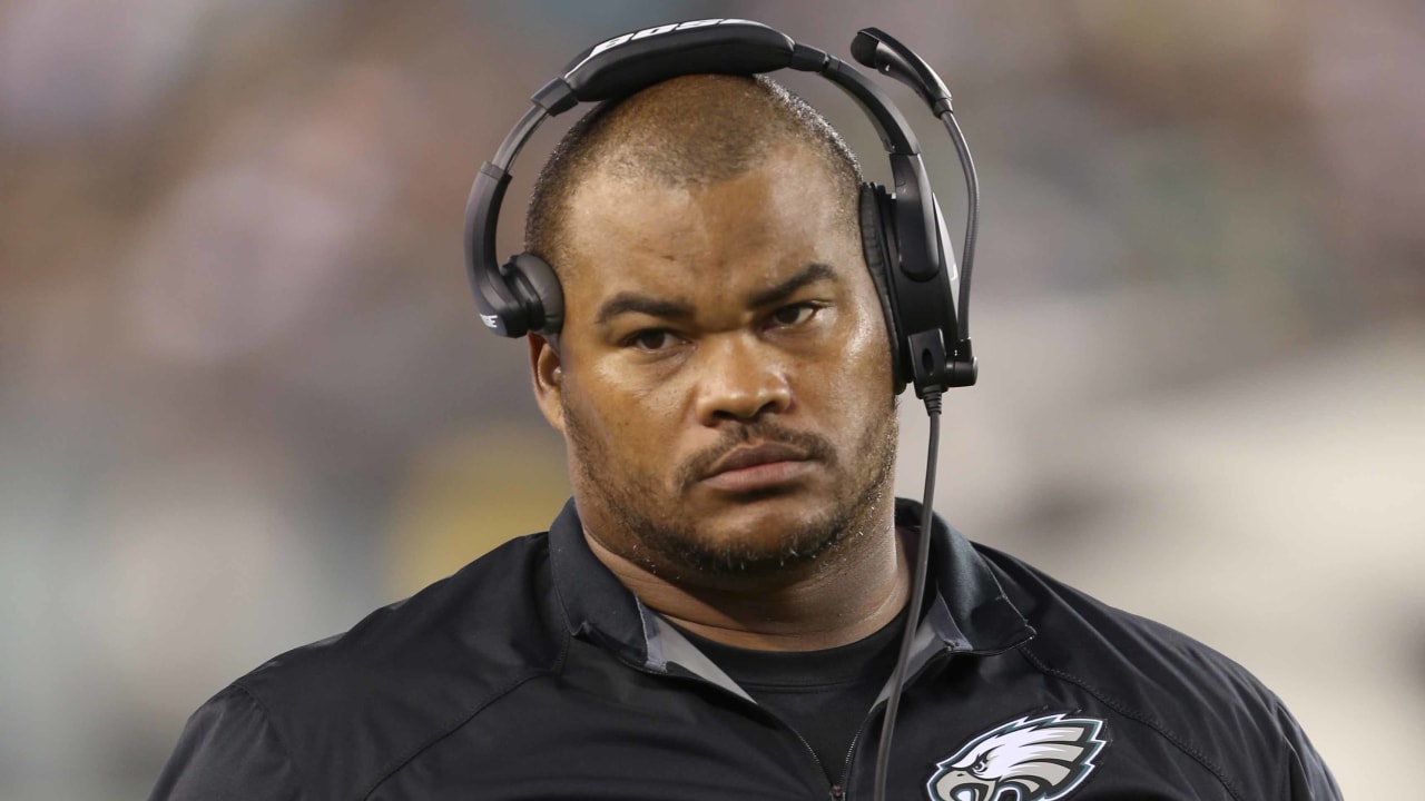 Eagles interviewed Duce Staley for head coaching gig