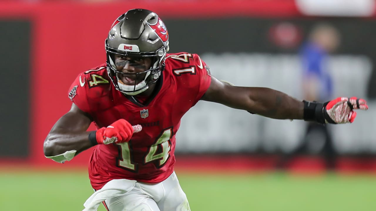 Veteran Tampa Bay Buccaneers Wide Receiver Chris Godwin Will