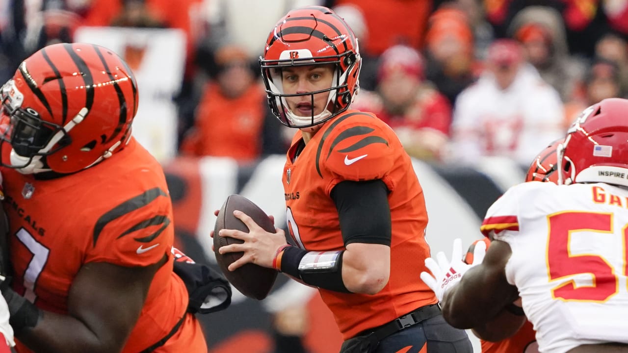 Quarterback Rankings: NFL Fantasy Week 18 