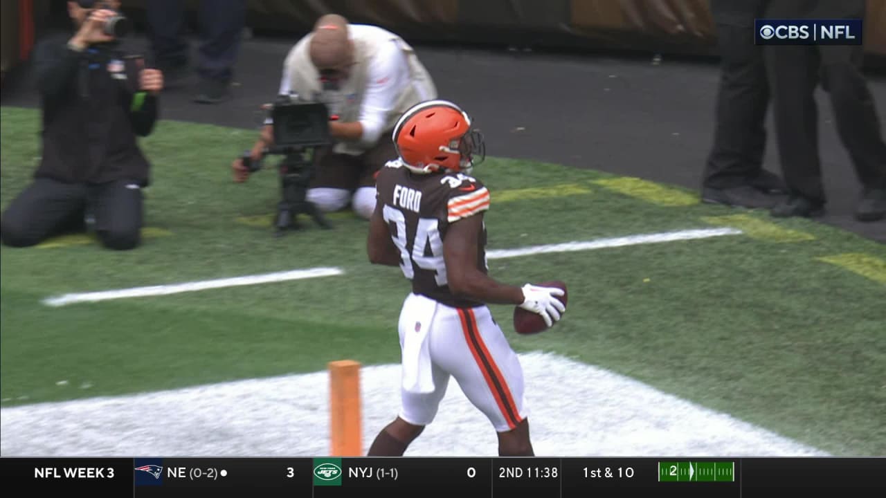 Browns fans scramble for tickets to game against Bills at Ford