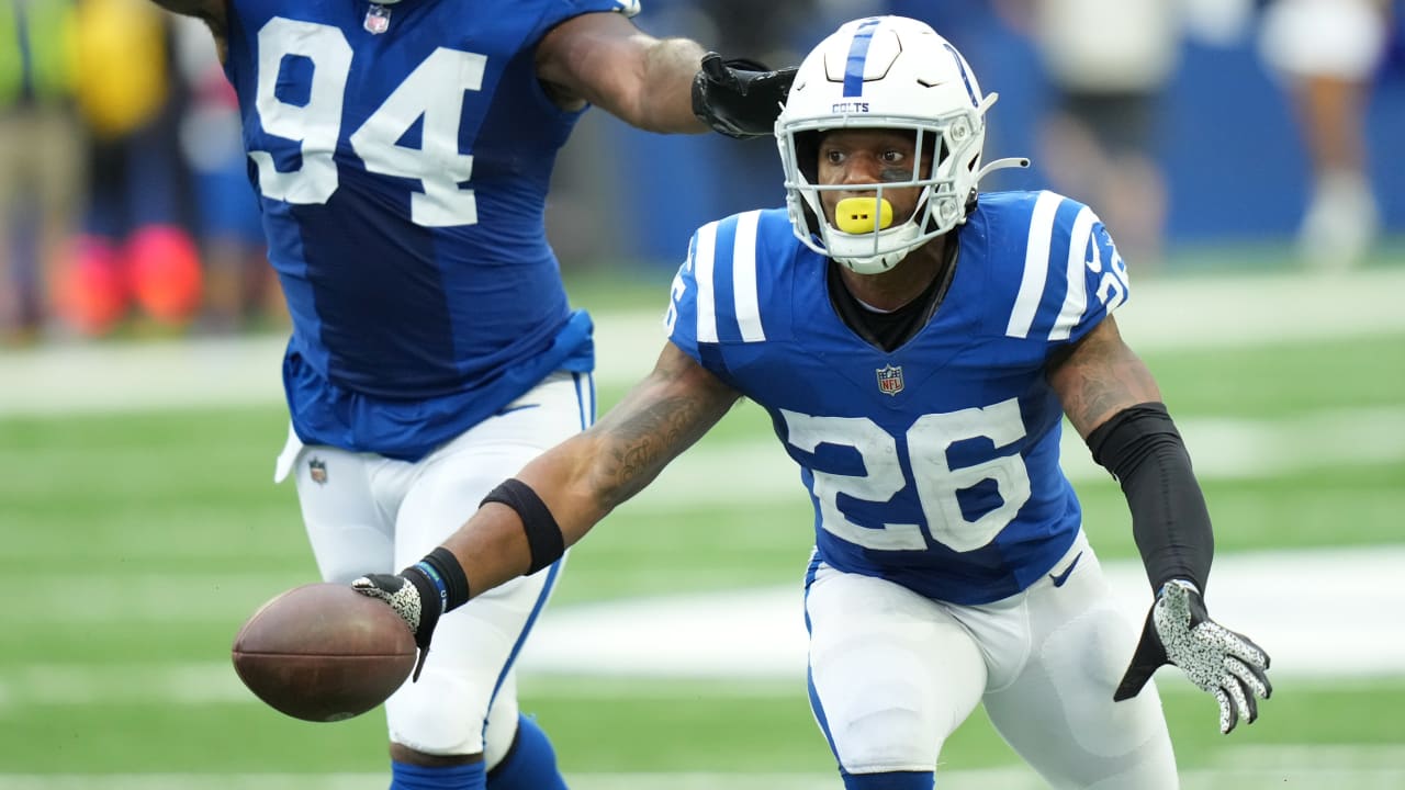 Can't-Miss Play: Indianapolis Colts safety Rodney McLeod ICES Colts' win  over Kansas City Chiefs with INT on quarterback Patrick Mahomes