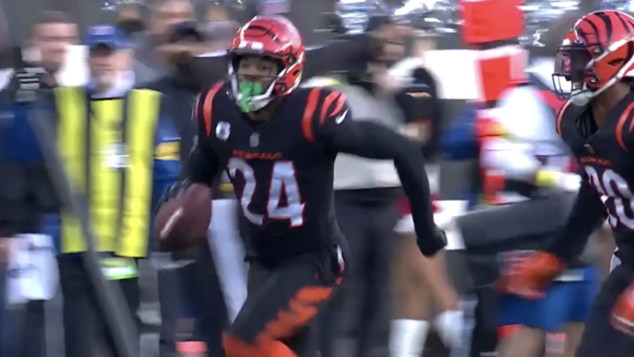 Cincinnati Bengals safety Vonn Bell (24) is seen during an NFL