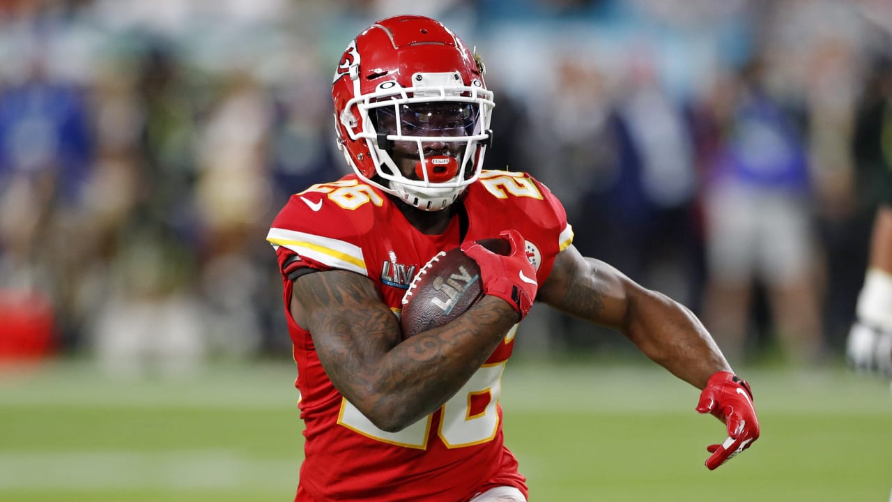 Damien Williams Second Chiefs Player to Opt Out for 2020 Season