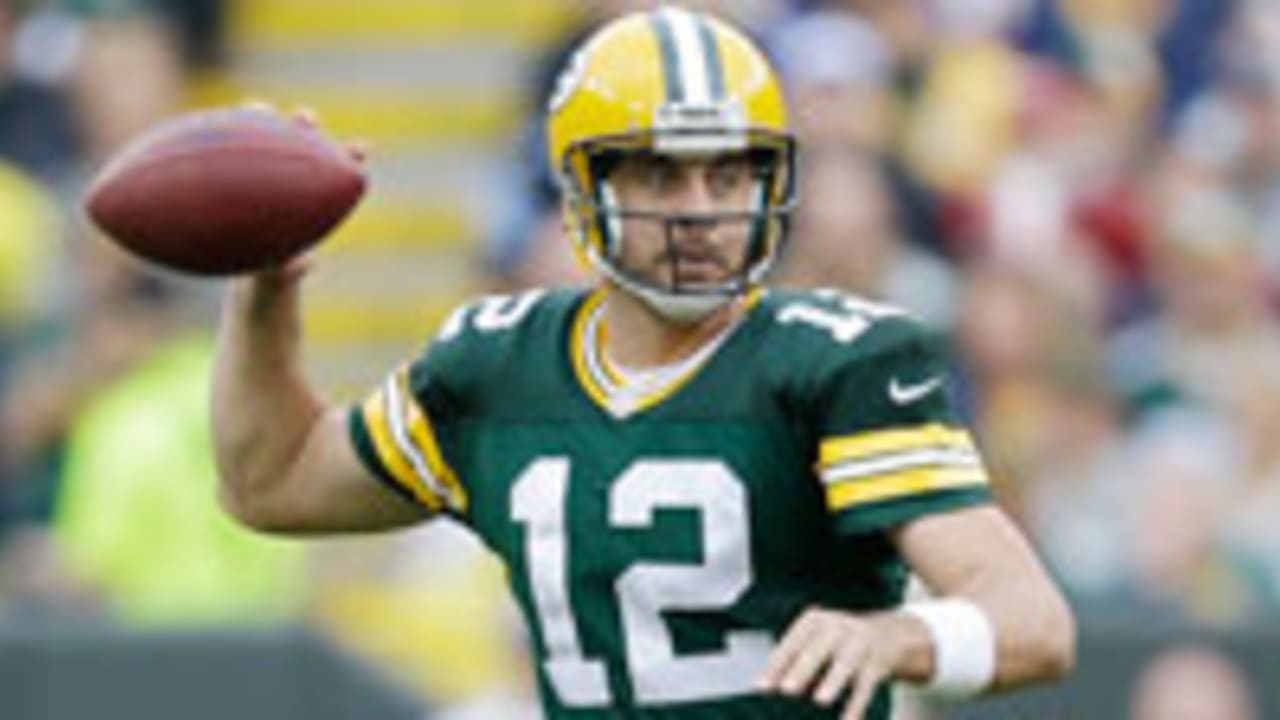 Aaron-Rodgers-130915-Spot.jpg
