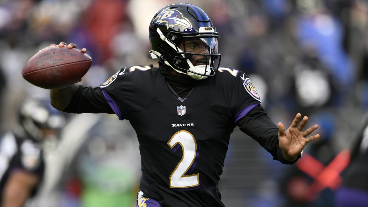 Baltimore Ravens wide receiver Zay Flowers celebrates in quarterback Lamar  Jackson jersey during post-draft party