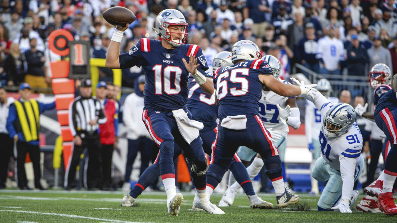 Patriots bench QB Mac Jones against Dallas Cowboys