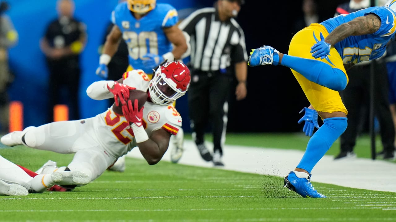 Kansas City Chiefs linebacker Nick Bolton (32) runs during an NFL football  game against the Los Angeles Chargers, Sunday, Nov. 20, 2022, in Inglewood,  Calif. (AP Photo/Kyusung Gong Stock Photo - Alamy