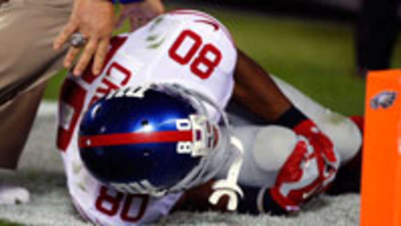 victor cruz-141015-spot2.jpg