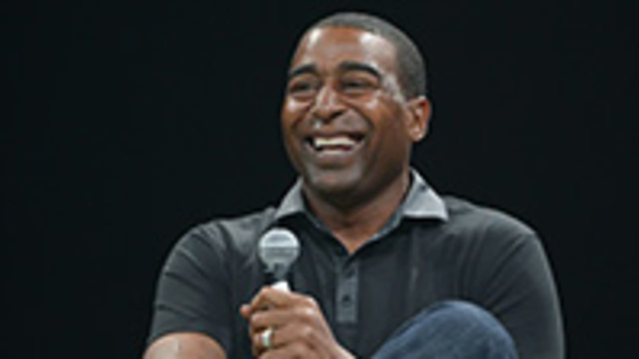 cris-carter-141118-spot.jpg