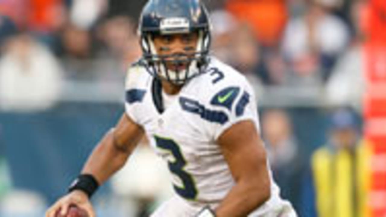 Russell-Wilson-121207-Spot.jpg