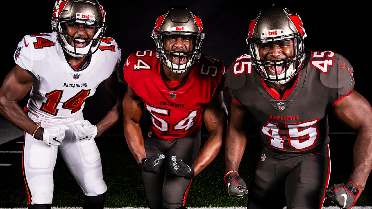 Bucs Reveal Pewter Jerseys vs. Rams for Monday Night Football