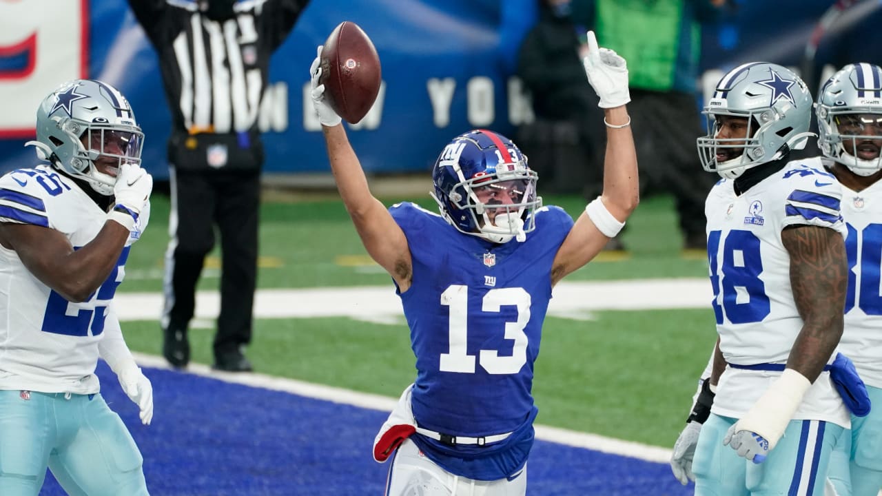 Daniel Jones hooks up with Dante Pettis on 33-yard TD