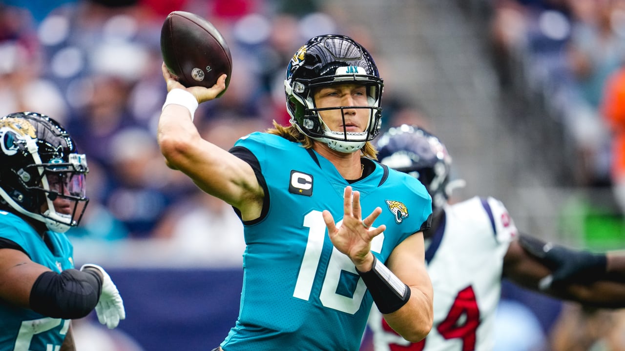 Jacksonville Jaguars Quarterback Trevor Lawrence s First Completion 