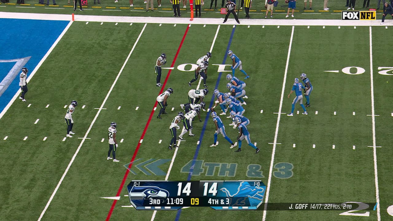 Detroit Lions wide receiver Amon-Ra St. Brown keeps the Lions' drive alive  on nifty fourth-down reverse