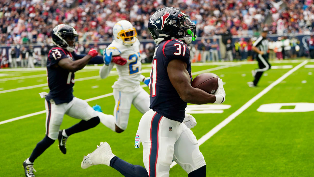 WATCH: Texans RB Dameon Pierce rushes for a touchdown against the Cowboys