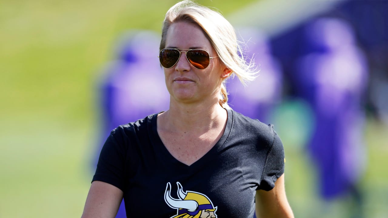 Broncos hire Kelly Kleine as executive director of football operations