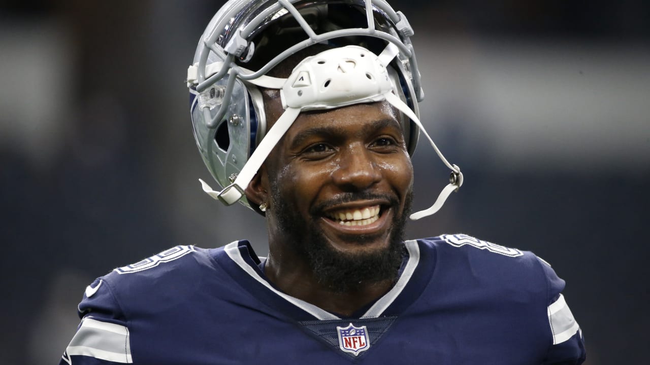 NFL - Ravens signing WR Dez Bryant to practice squad. (via Ian